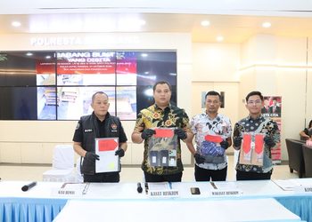 Polresta Barelang Ungkap Pencurian 32 Batang Besi H-Beam di Batam, Dua Orang Jadi Tersangka
